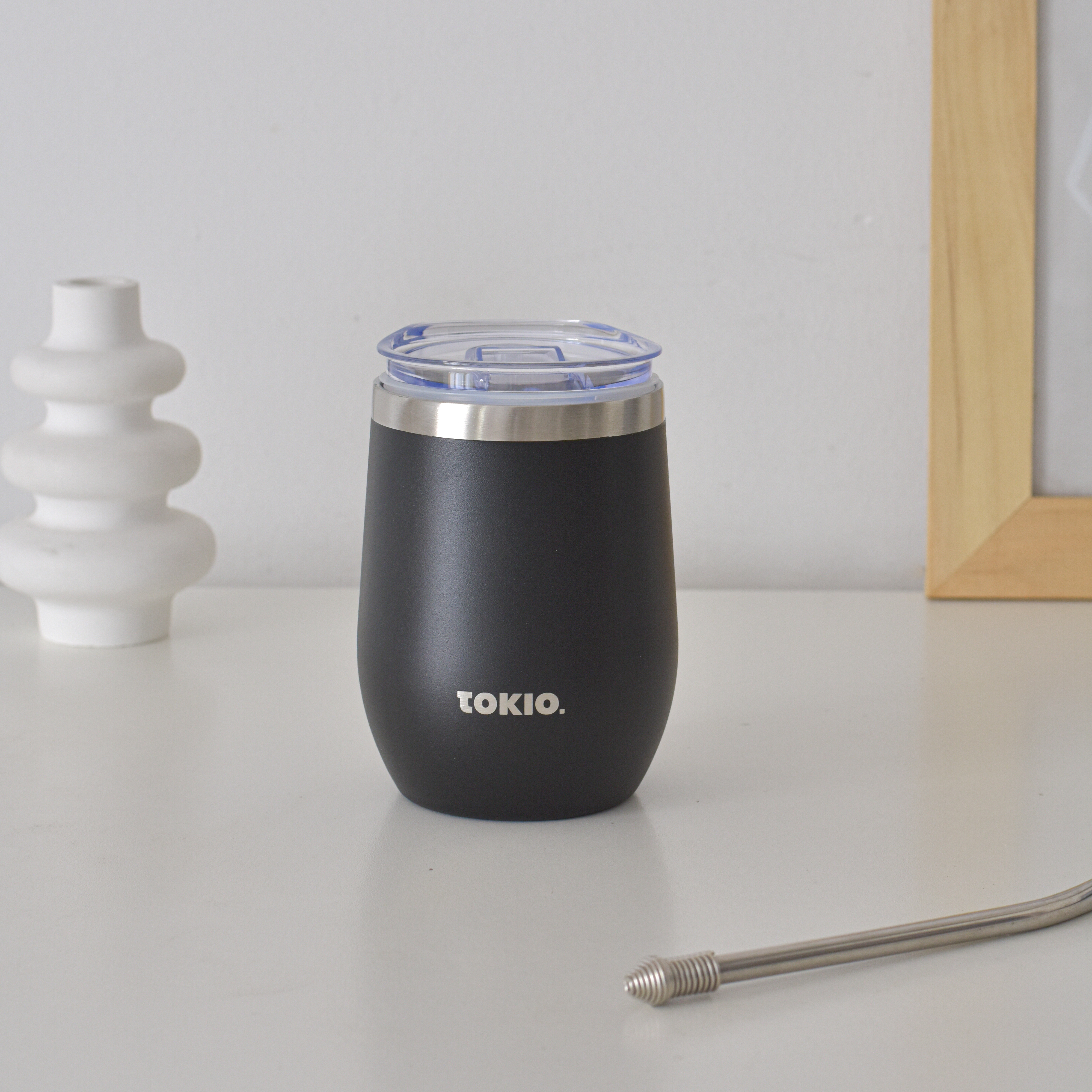 MATE METÁLICO CON TAPA